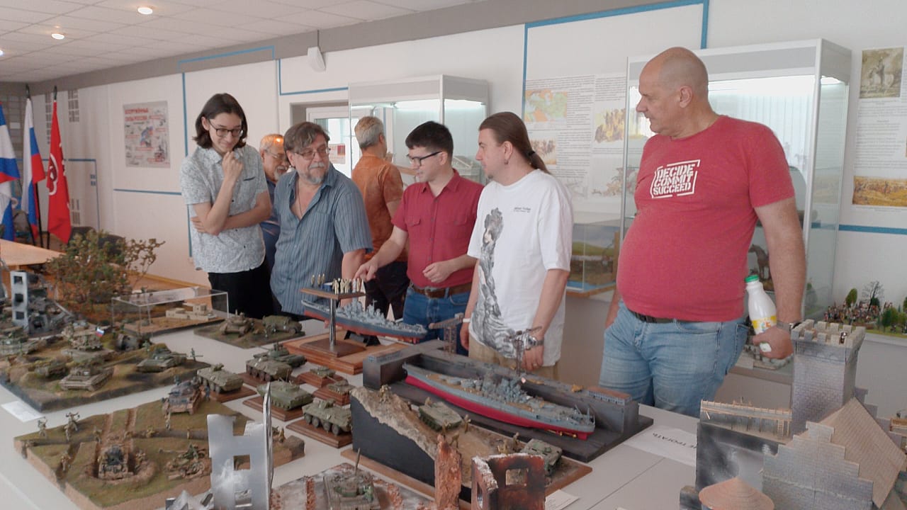 Круглый стол по военно-исторической миниатюре: искусство, история и патриотическое воспитание 🎖️🏛️